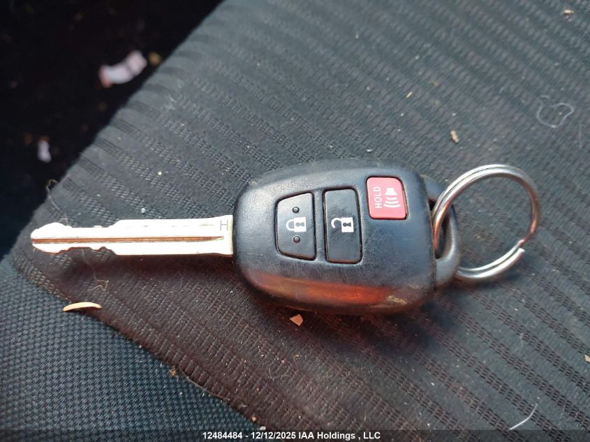 2015 Toyota Rav4 Le VIN: 2T3BFREV7FW273912 Lot: 12484484