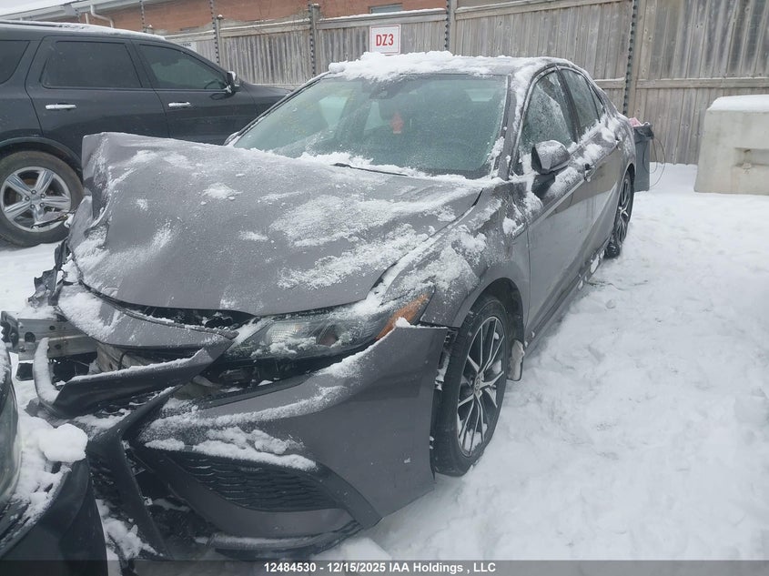 4T1B21HK7MU015426 2021 TOYOTA CAMRY photo no. 11