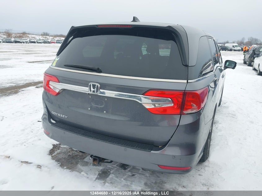 5FNRL6H66JB504095 2018 HONDA ODYSSEY photo no. 4