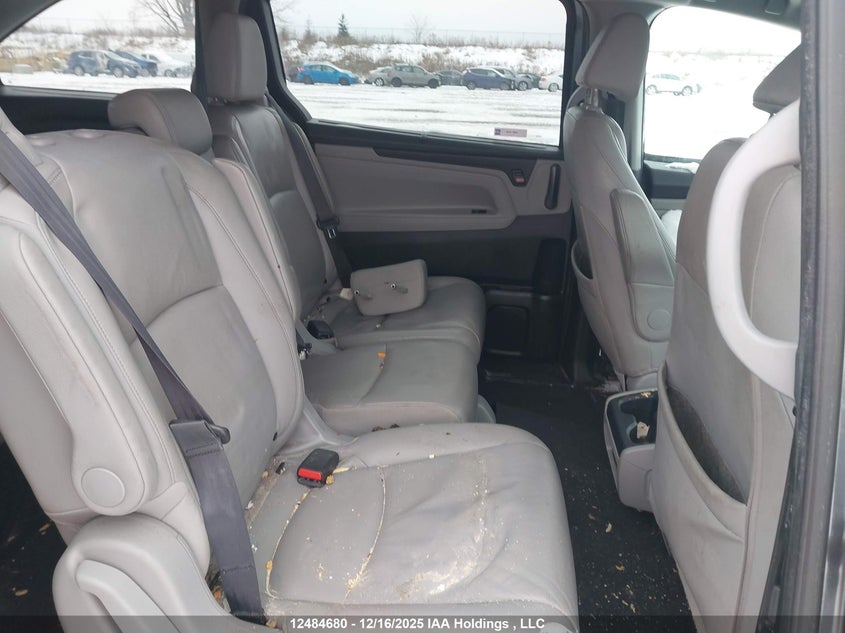 5FNRL6H66JB504095 2018 HONDA ODYSSEY photo no. 8