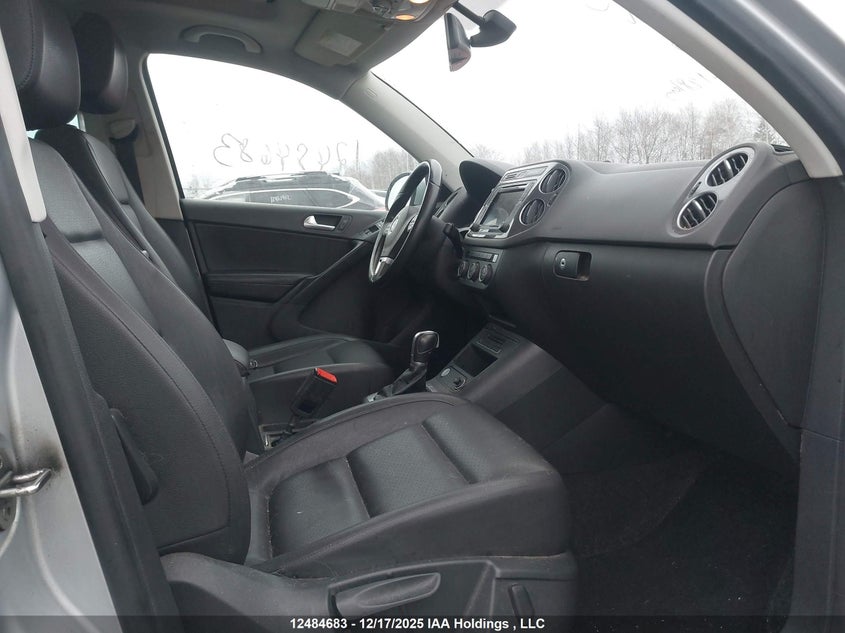 2017 Volkswagen Tiguan Wolfsburg Edition VIN: WVGNV7AX3HW507829 Lot: 12484683
