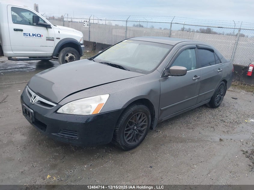 1HGCM56777A807494 2007 HONDA ACCORD photo no. 2