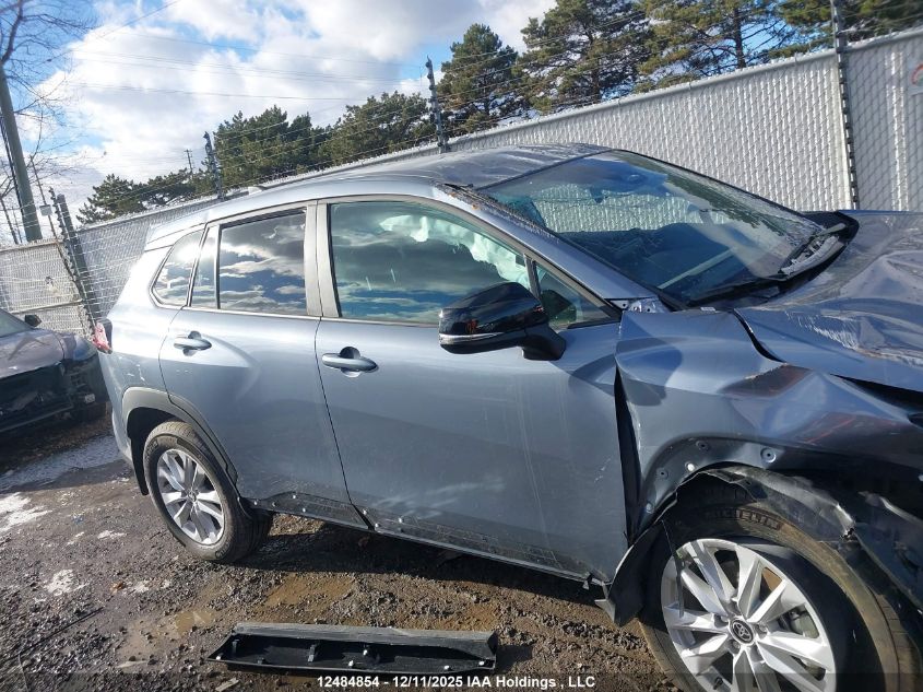 7MUCAABG6TV156254 2026 TOYOTA COROLLA CROSS photo no. 12