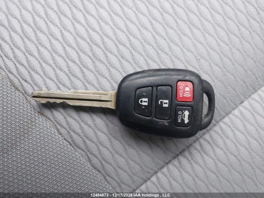 2015 Toyota Corolla Le VIN: 2T1BURHE1FC323425 Lot: 12484873