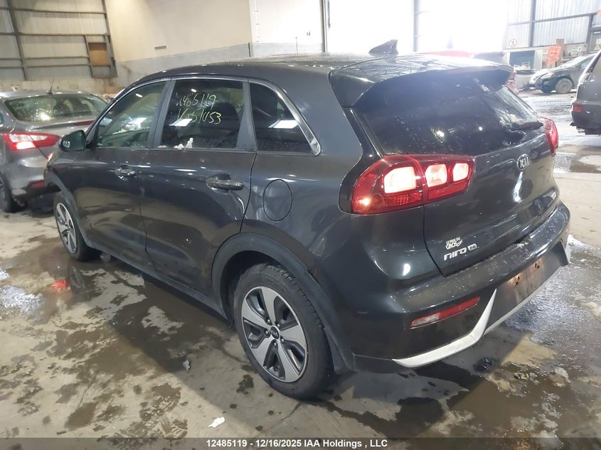 KNDCB3LC8H5051453 2017 KIA NIRO photo no. 3