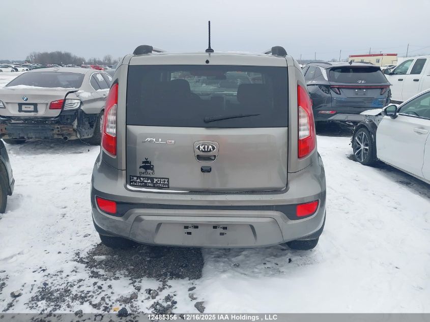 2013 Kia Soul 2.0L 2U/2.0L 4U/2.0L 4U Burner/2.0L 4U Luxury/2.0L 4U Retro VIN: KNDJT2A60D7508489 Lot: 12485356