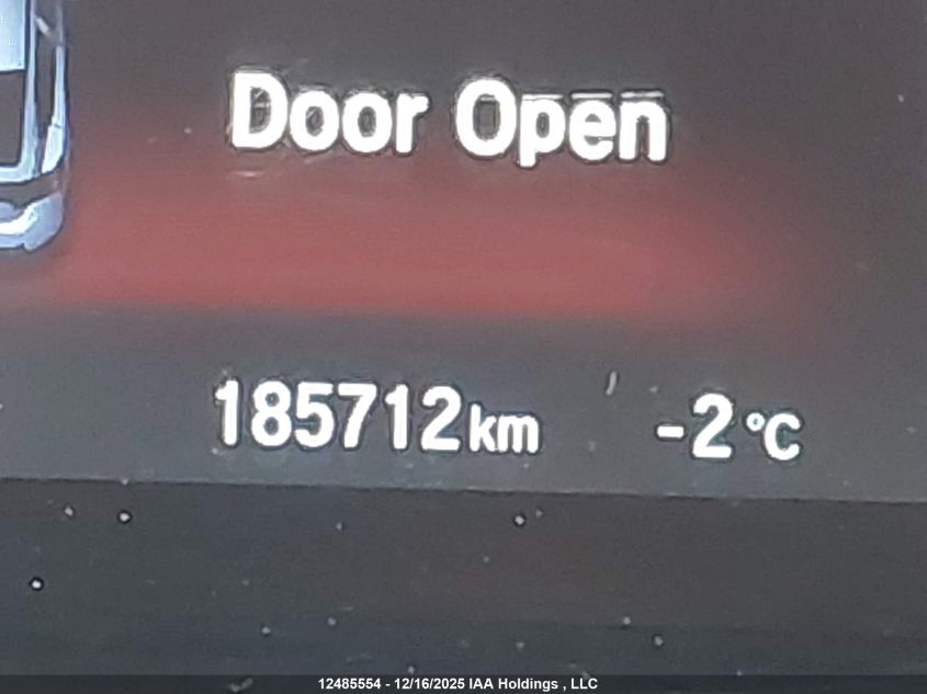 2019 Honda Clarity Plug-In Hybrid VIN: JHMZC5F16KC800183 Lot: 12485554