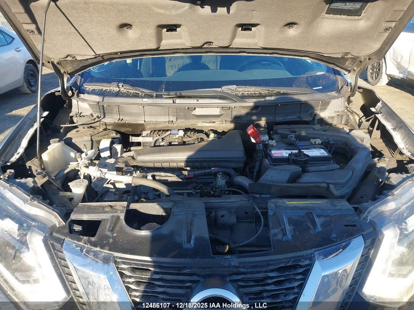 5N1AT2MV7HC789864 2017 NISSAN ROGUE photo no. 10