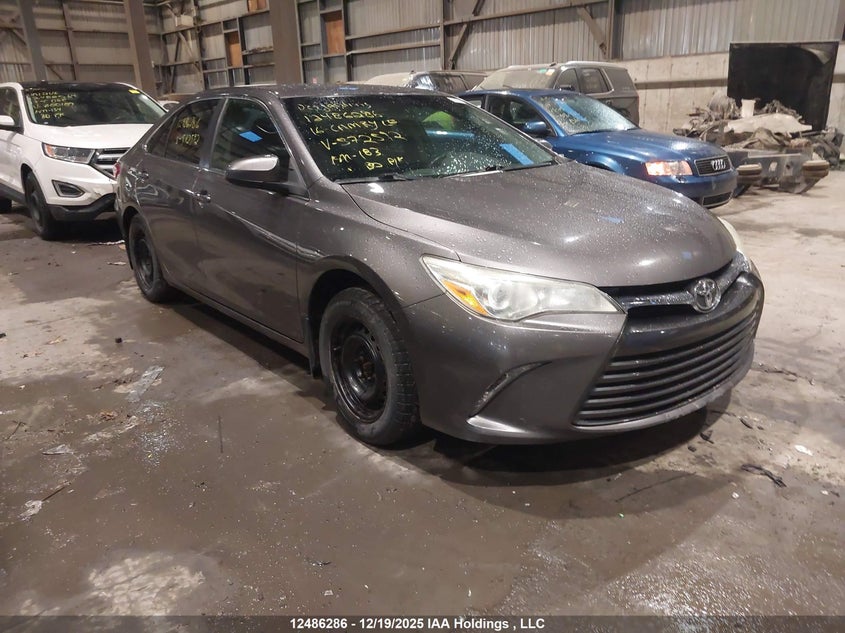 4T1BF1FK9GU572592 2016 Toyota Camry Le auction photo 1