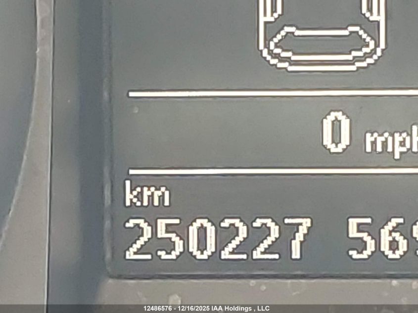 2010 Volkswagen Golf 2.5L Comfortline/2.5L Trendline VIN: 3VWKX7AJ6AM676601 Lot: 12486576