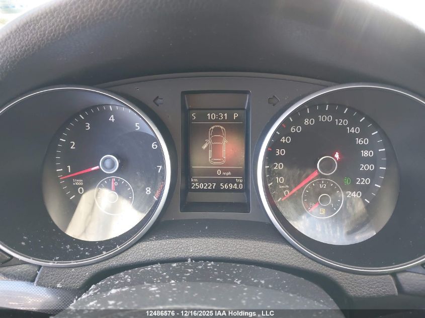 2010 Volkswagen Golf 2.5L Comfortline/2.5L Trendline VIN: 3VWKX7AJ6AM676601 Lot: 12486576