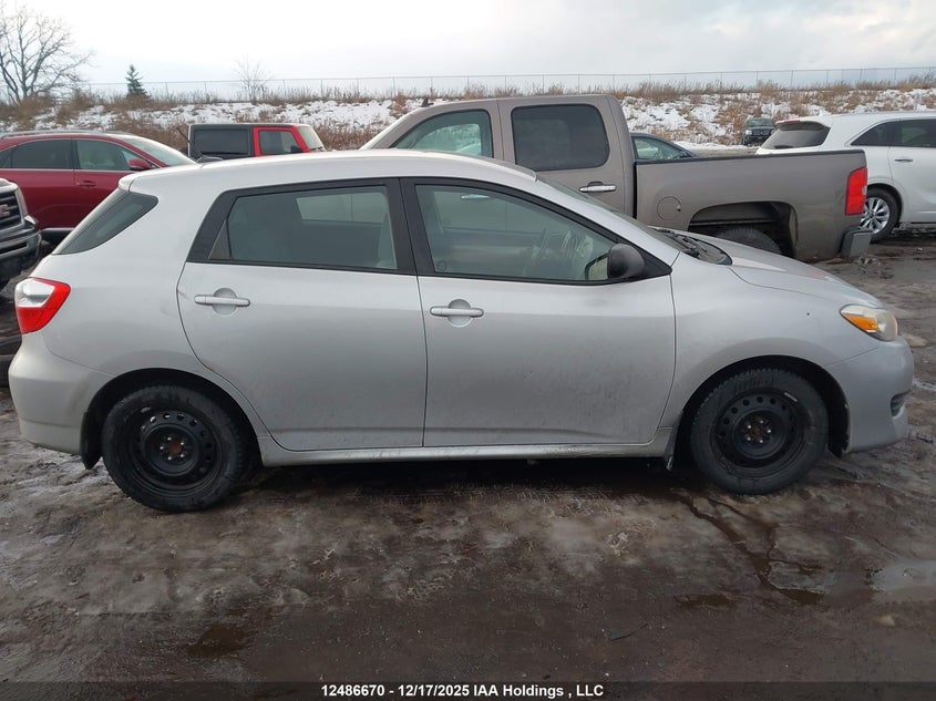2T1KU4EE2BC544999 2011 TOYOTA MATRIX photo no. 13