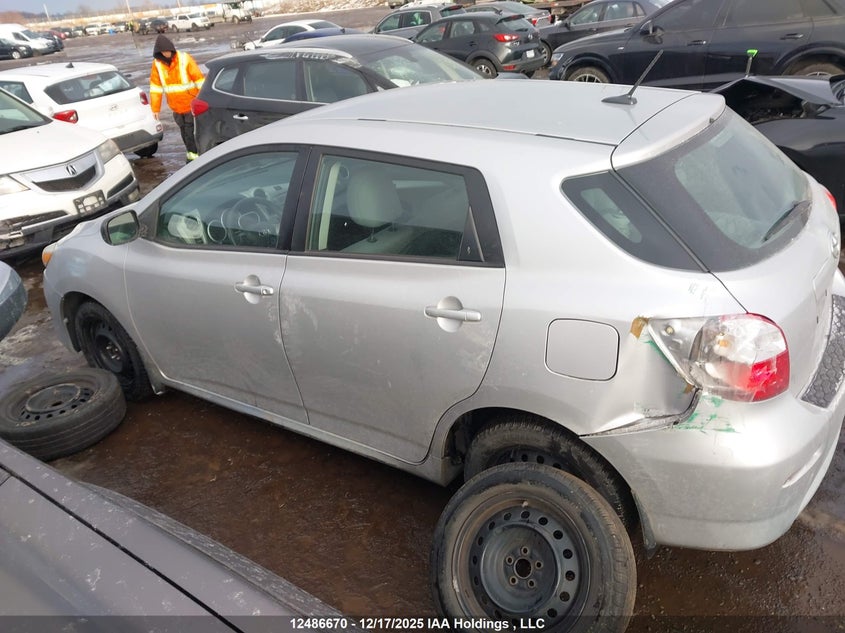 2T1KU4EE2BC544999 2011 TOYOTA MATRIX photo no. 14