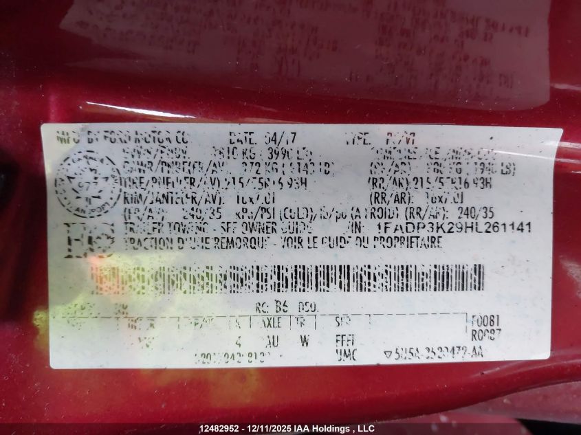 2017 Ford Focus Se VIN: 1FADP3K29HL261141 Lot: 12482952X