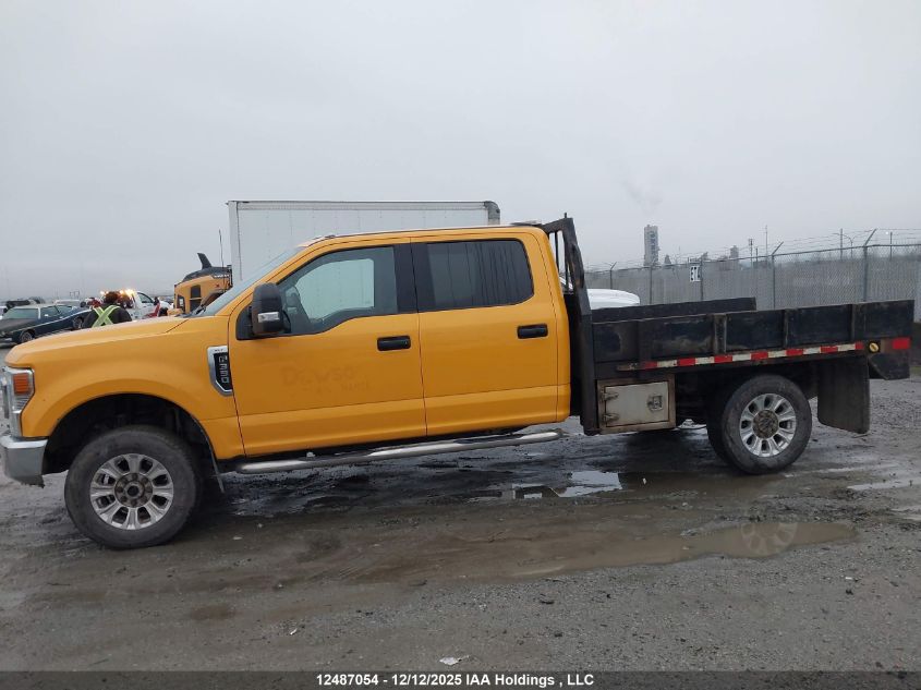 2022 Ford F-350 Chassis Xlt VIN: 1FD8W3F68NEC00161 Lot: 12487054