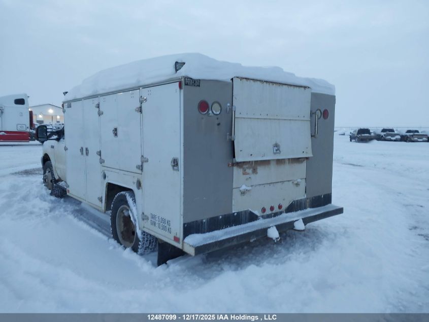 1FDAF57P54ED43054 2004 FORD F550 photo no. 3