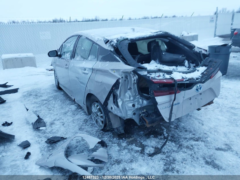 Vin: jtdkarfp5j3086470, lot: 2874113, toyota prius prime upgrade 20183