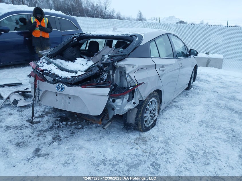 Vin: jtdkarfp5j3086470, lot: 2874113, toyota prius prime upgrade 20184
