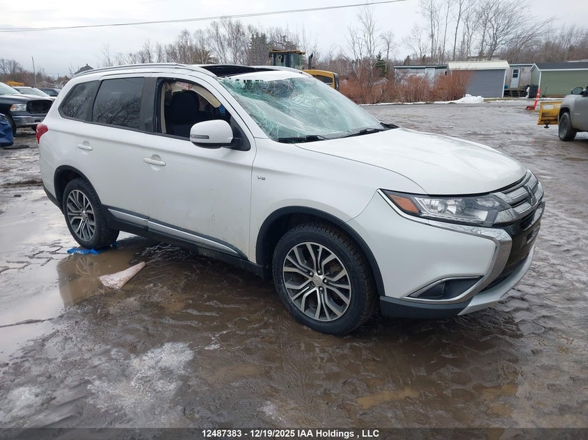 JA4JZ3AX7JZ609424 MITSUBISHI OUTLANDER Photo 1