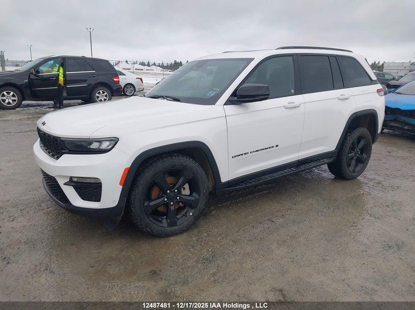 1C4RJHBG7RC148400 2024 JEEP GRAND CHEROKEE photo no. 2