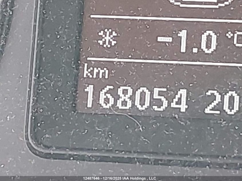 2017 Volkswagen Tiguan Highline VIN: WVGLV7AXXHK035787 Lot: 12487646