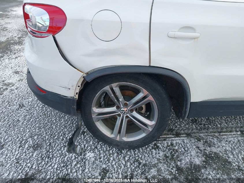 2017 Volkswagen Tiguan Highline VIN: WVGLV7AXXHK035787 Lot: 12487646