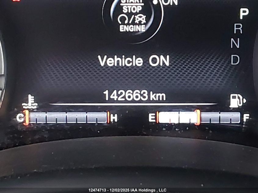 2017 Jeep Renegade North VIN: ZACCJBBB8HPF92113 Lot: 12474713X