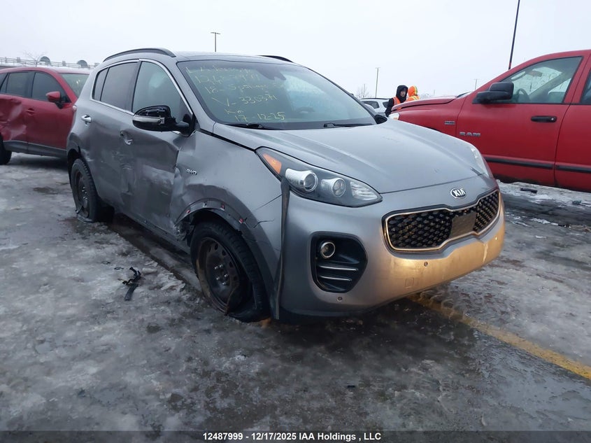 KNDPNCAC2J7330371 2018 Kia Sportage Ex auction photo 1