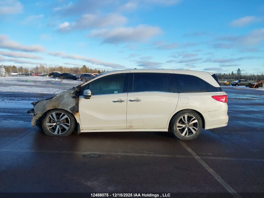 2018 Honda Odyssey Touring VIN: 5FNRL6H8XJB502089 Lot: 12488075
