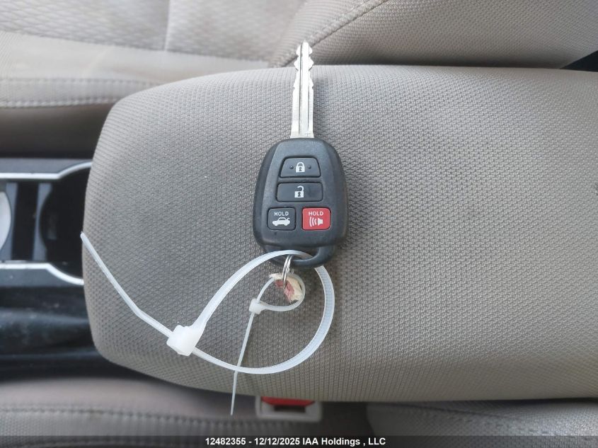 2016 Toyota Corolla Le VIN: 2T1BURHE6GC526070 Lot: 12482355X