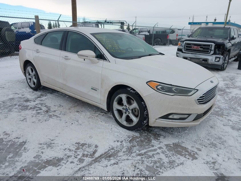 3FA6P0PU6HR319970 2017 Ford Fusion Se Phev auction photo 1