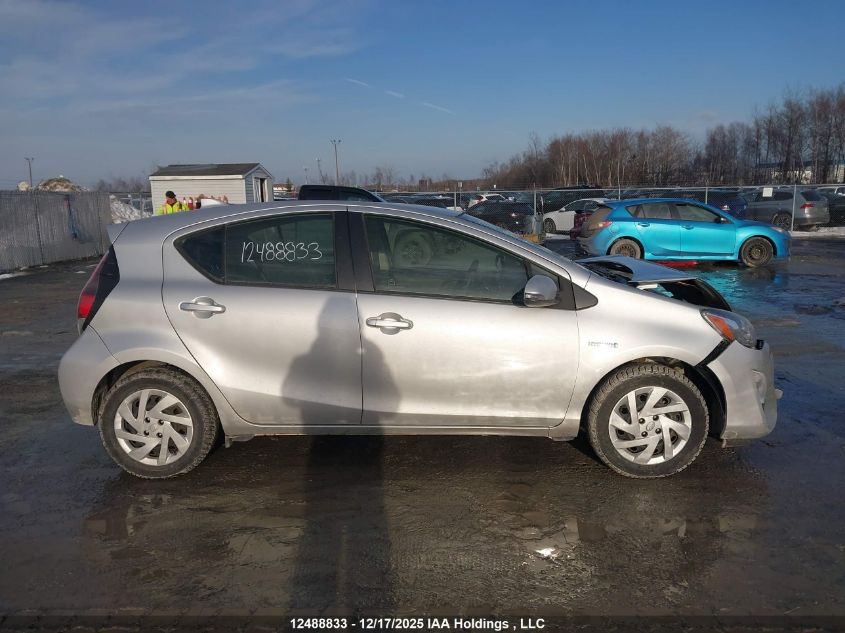 2015 Toyota Prius C Technology VIN: JTDKDTB32F1106877 Lot: 12488833