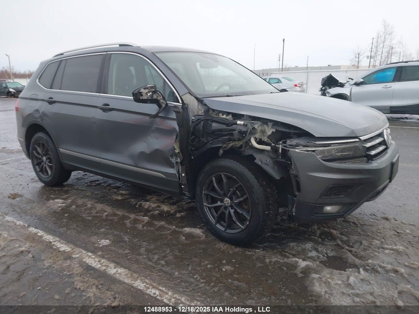 3VV4B7AX0KM171283 2019 Volkswagen Tiguan Highline auction photo 1