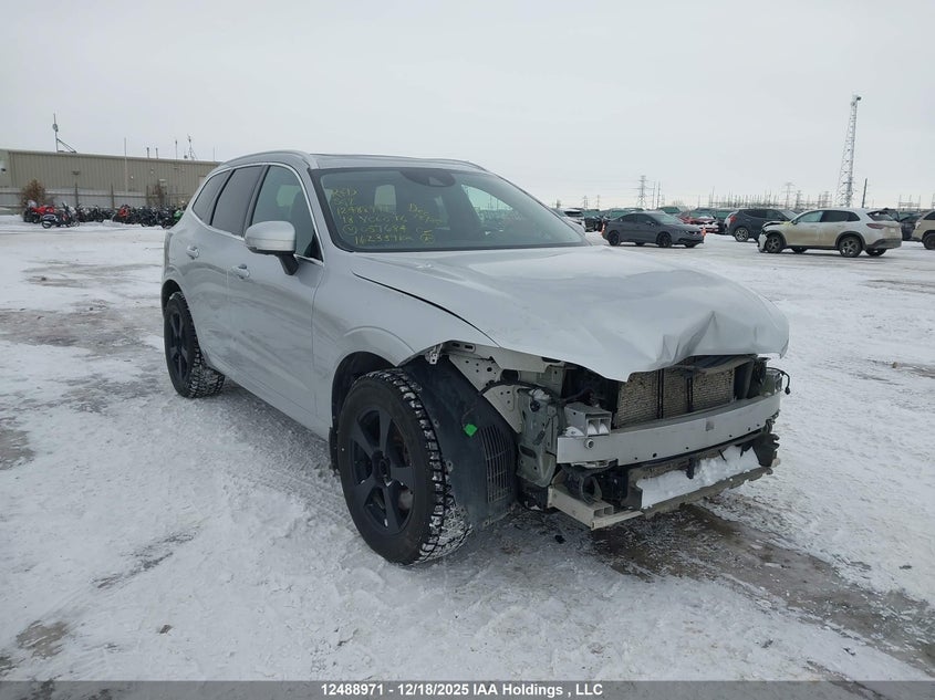 YV4A22RK9J1059684 2018 Volvo Xc60 T6 Momentum auction photo 1