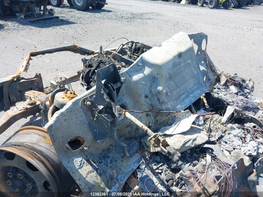 2017 Ford F150 Super Cab VIN: 1FTFX1EF6HKD78526 Lot: 12352361X