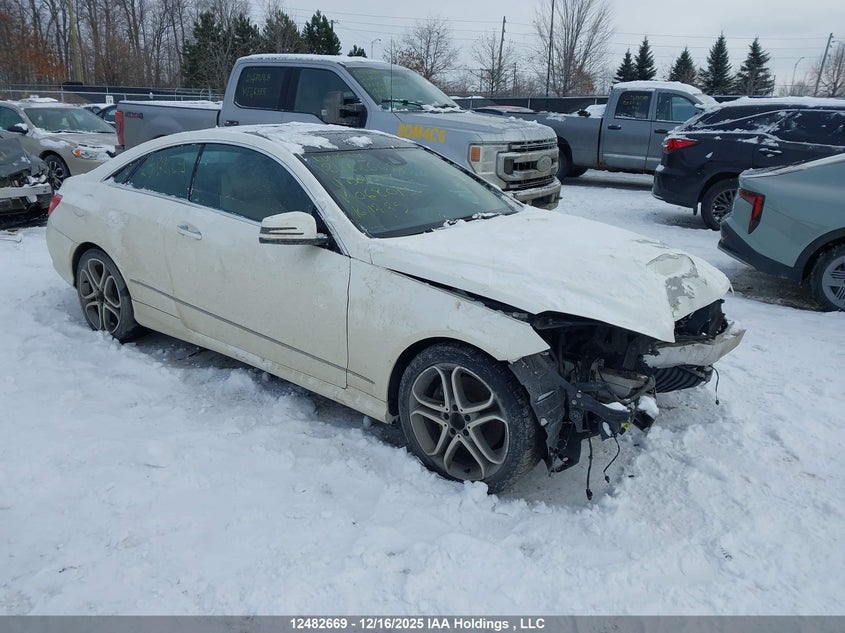 WDDKJ5GB7BF068019 2011 Mercedes-Benz E 350 auction photo 1