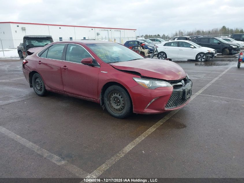 2015 Toyota Camry Hybrid