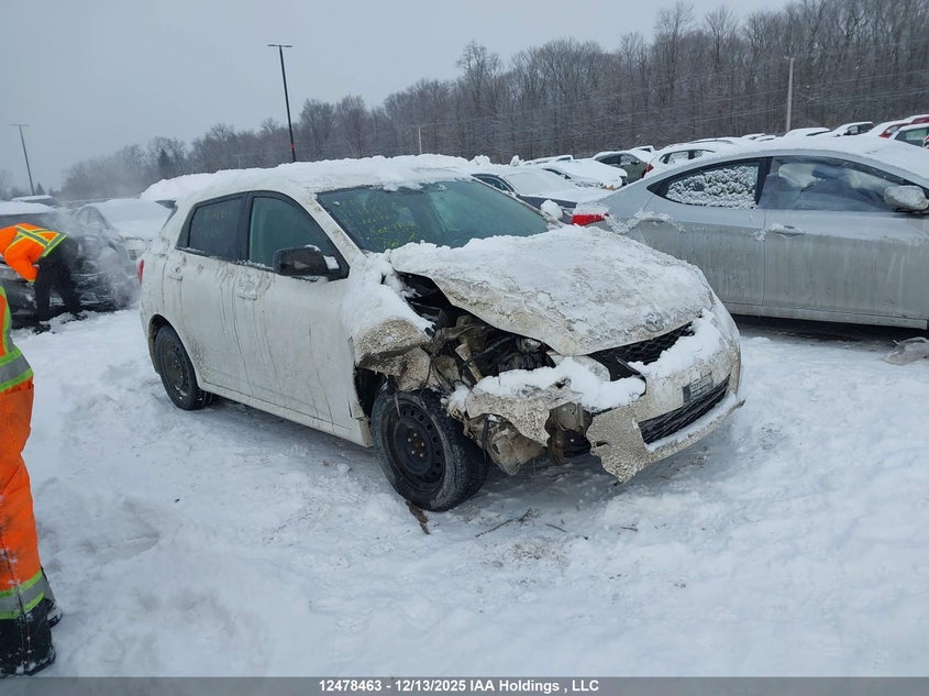 2T1KU4EE6BC602757 2011 Toyota Matrix auction photo 1