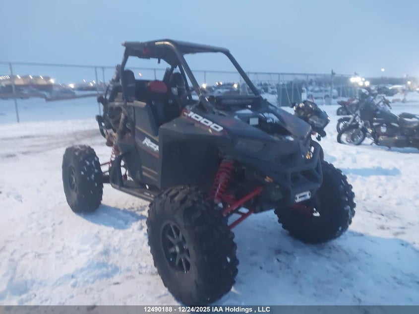 3NSVGE99XJF417787 2018 Polaris Rzr Rs1 auction photo 1