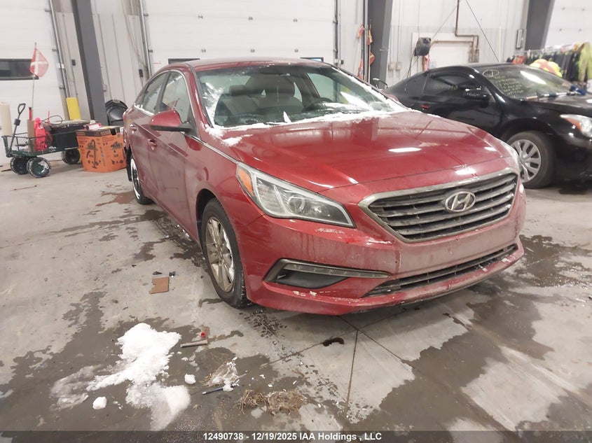 5NPE24AF8FH160326 HYUNDAI SONATA Photo 1
