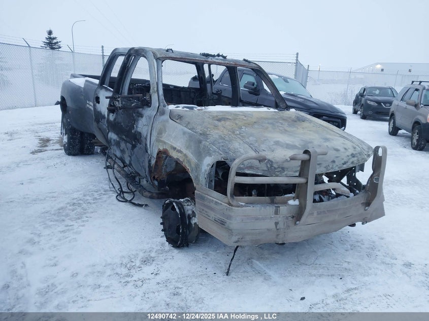1GTJK33163F142214 2003 GMC New Sierra K3500 auction photo 1