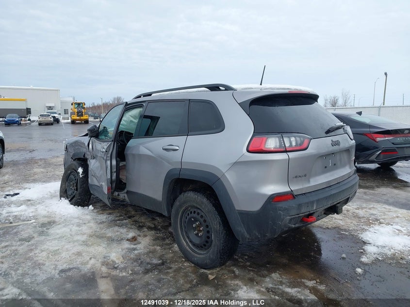 Vin: 1c4pjmbx0nd524472, lot: 2878102, jeep cherokee 20223