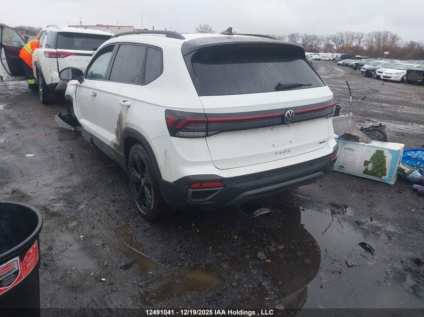 3VV2C7B28SM065462 2025 VOLKSWAGEN TAOS photo no. 3