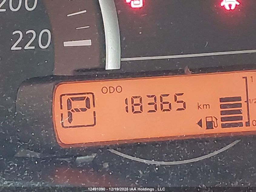 2017 Nissan Micra S/Sr/Sv VIN: 3N1CK3CPXHL266208 Lot: 12491090