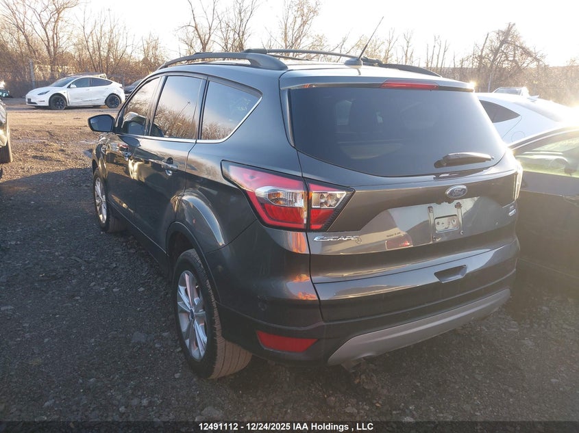 1FMCU9GD6HUC68937 2017 FORD ESCAPE photo no. 3
