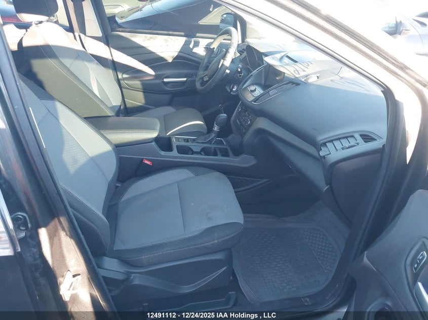 1FMCU9GD6HUC68937 2017 FORD ESCAPE photo no. 5