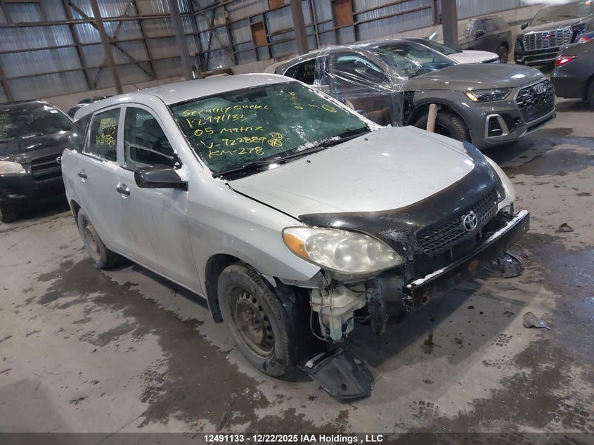 2T1KR32E65C922889 2005 Toyota Matrix Xr auction photo 1