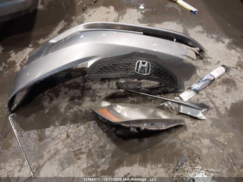 2010 Honda Fit Dx VIN: JHMGE8H24AC801825 Lot: 12486411X