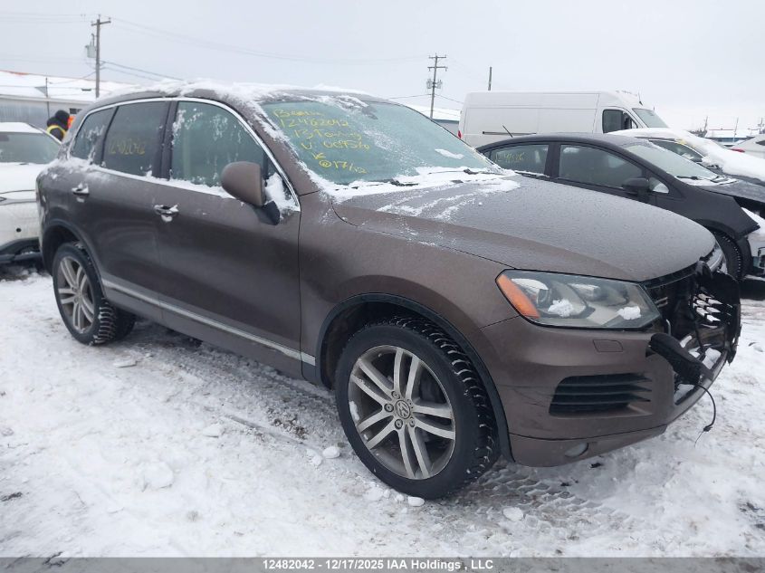 2013 Volkswagen Touareg 3.0 Tdi Comfortline/3.0 Tdi Highline VIN: WVGDP9BPXDD009570 Lot: 12482042X