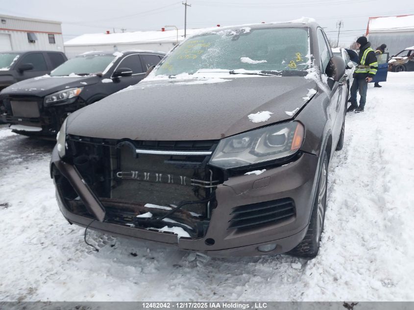 2013 Volkswagen Touareg 3.0 Tdi Comfortline/3.0 Tdi Highline VIN: WVGDP9BPXDD009570 Lot: 12482042X